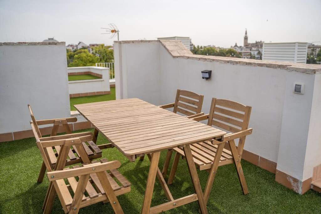 Appartement Optimus Corazon De Triana à Séville Extérieur photo